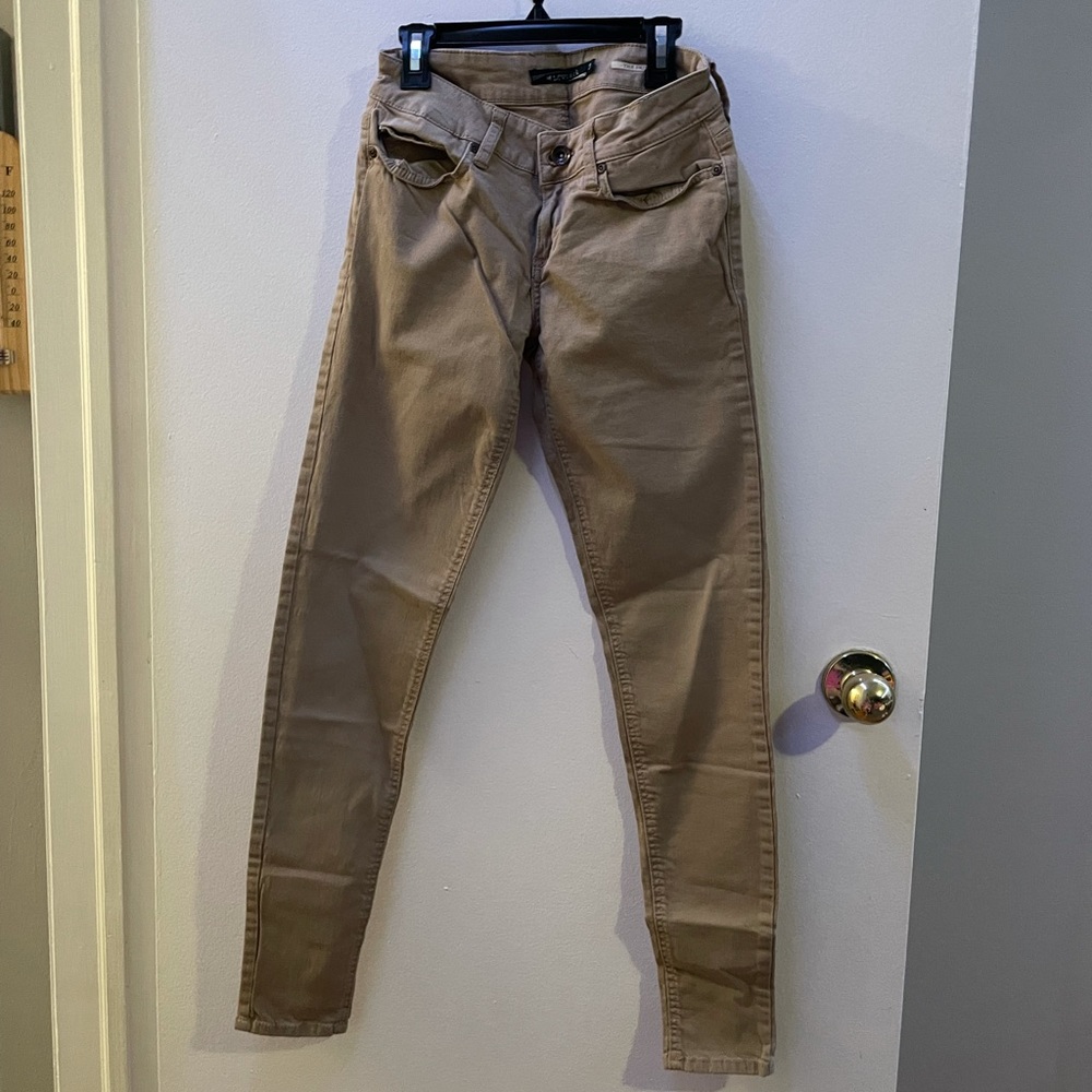 Skinny khakis